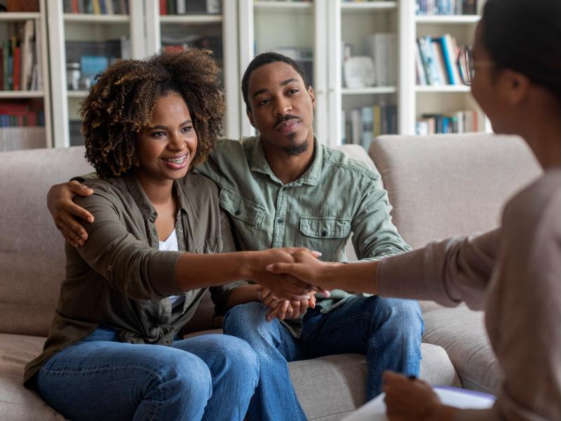 Couples Therapy vs Marriage Counseling: Get Help Near Bloomfield Hills