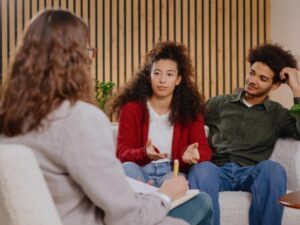 Online Couples Therapy: A Guide to Strengthening Your Bond from Home